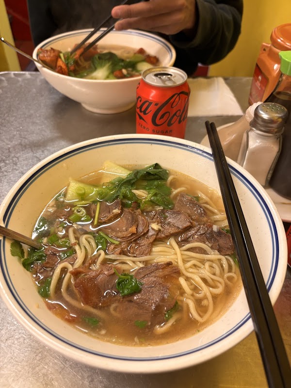 Lanzhou Lamian Noodle Bar 3