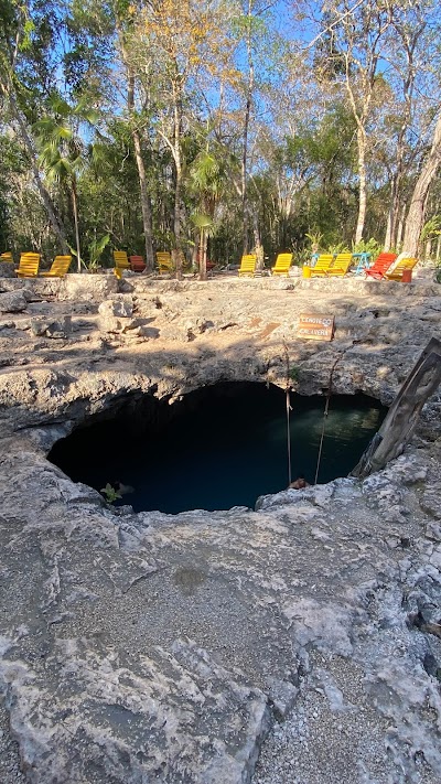 Cenote Calavera