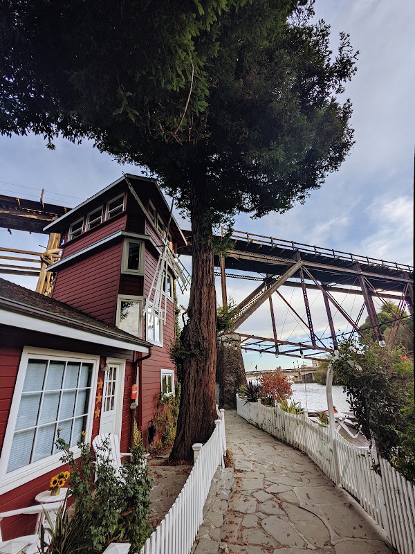 Capitola 2