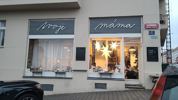 Tvoje máma