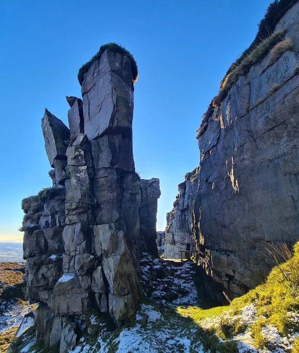 Mullaghgarve Mass Rock (Sliabh An Iarainn)