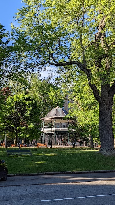 Kings Square