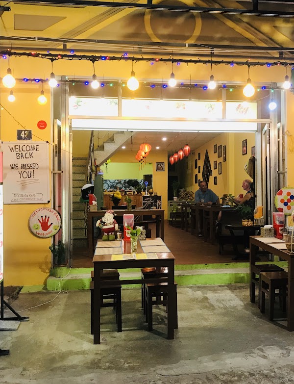 Hanh & Ken - Authentic Vietnamese Cuisine 1