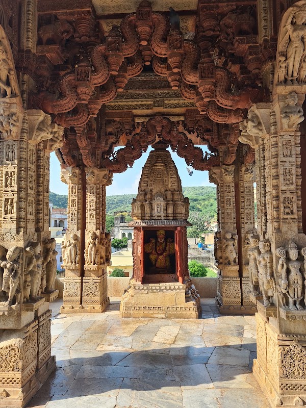 Shri Jagat Shiromani ji Temple ( Meera mandir ) 4