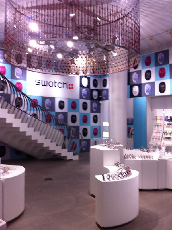 Swatch Art Boutique 5