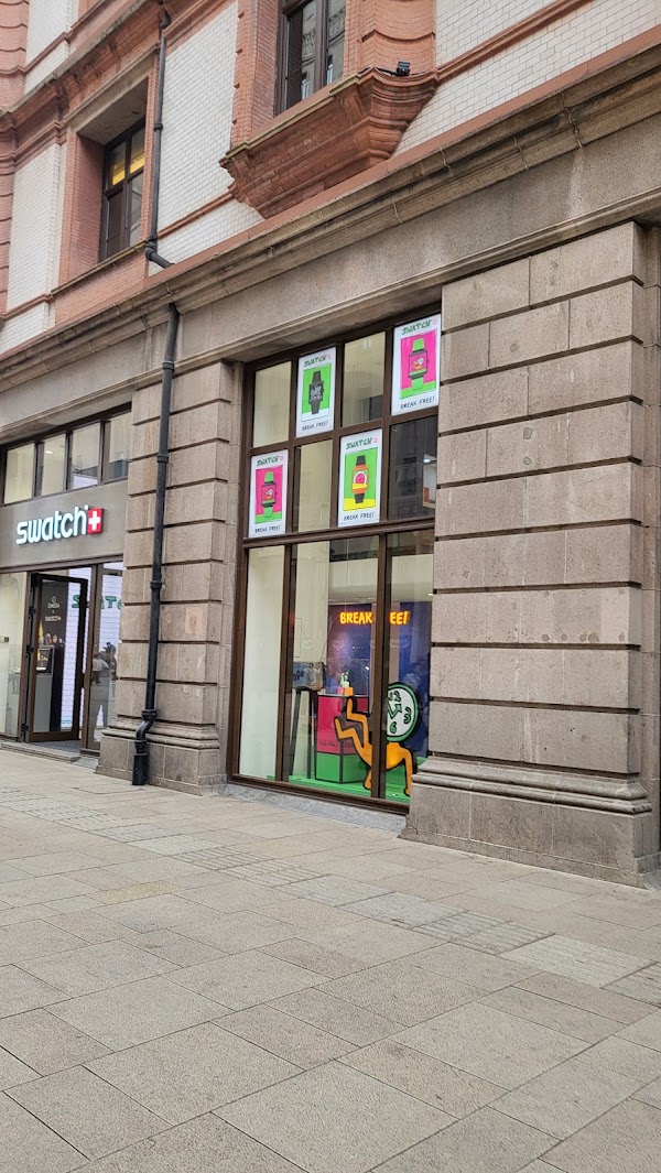 Swatch Art Boutique 4