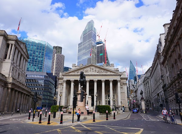 Bank of England 4