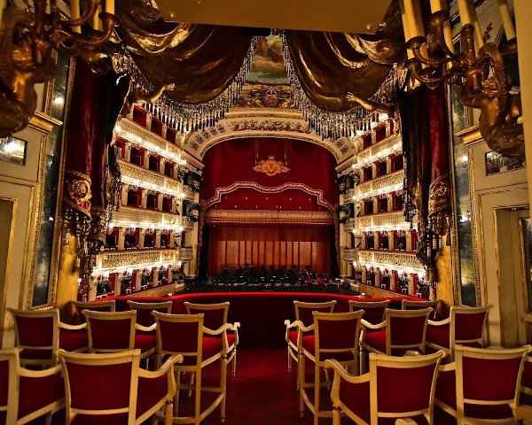 San Carlo Theatre 5