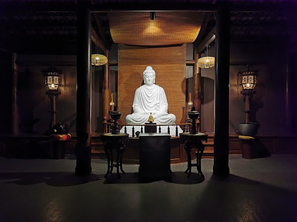 Chùa Linh Quy Pháp Ấn 3