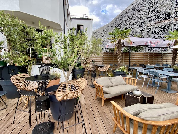 Treize 13 au Clubhouse: Paris Jean Bouin