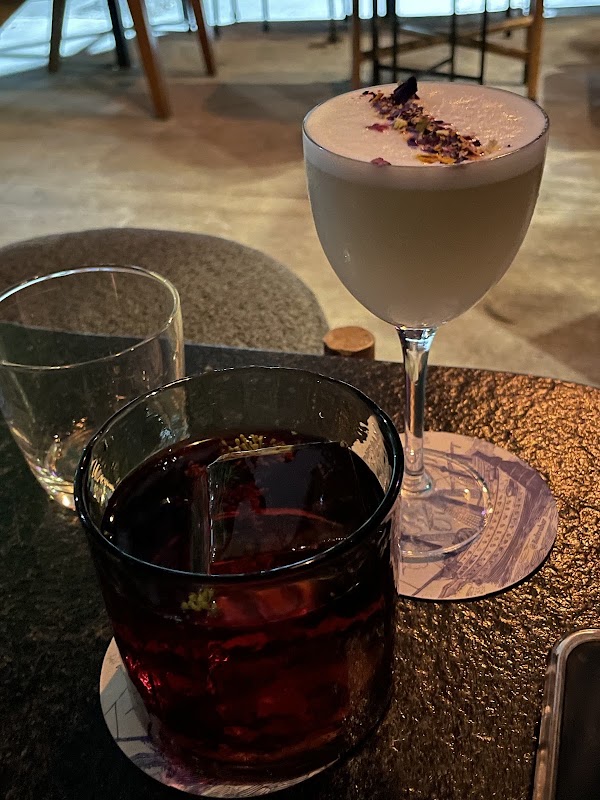 Baltra Bar 2