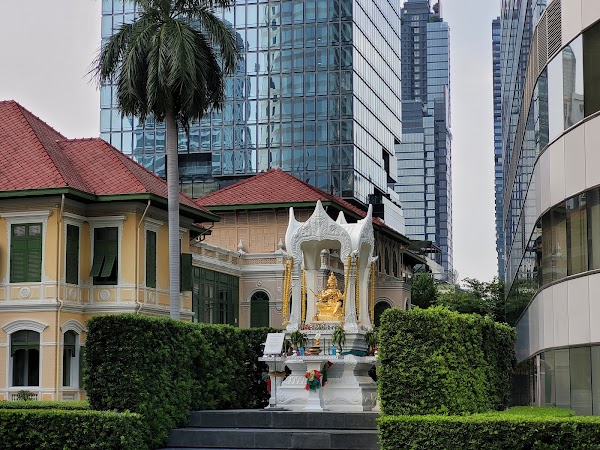 Thai 9