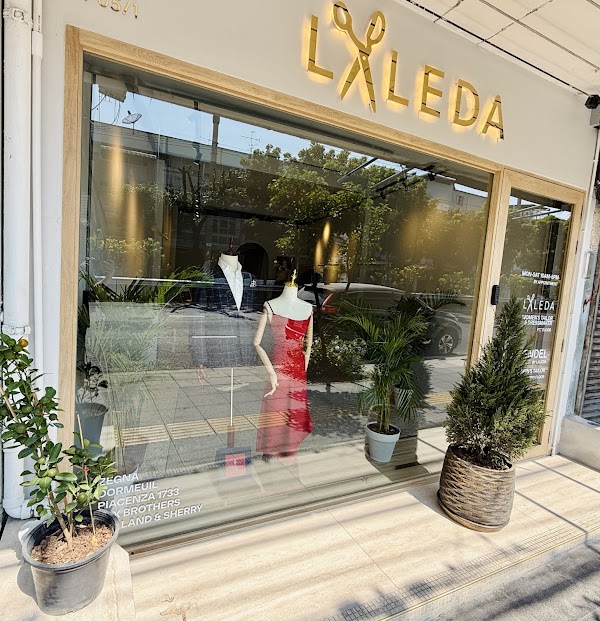LALEDA Tailor & Dressmaker