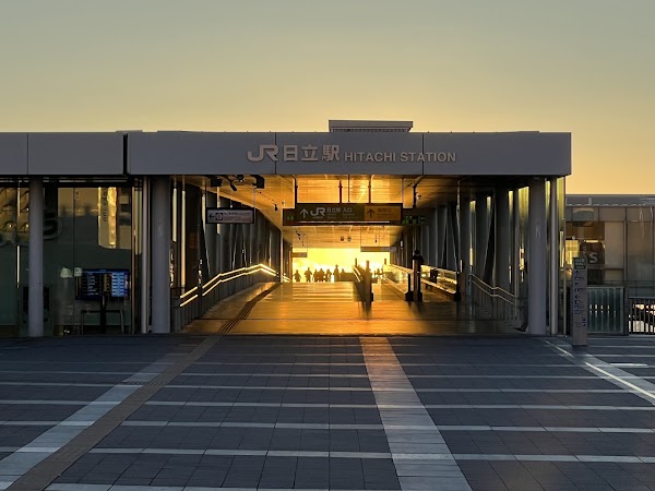 Hitachi Station 4