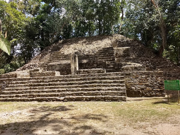 Lamanai Archaeological Reserve 5