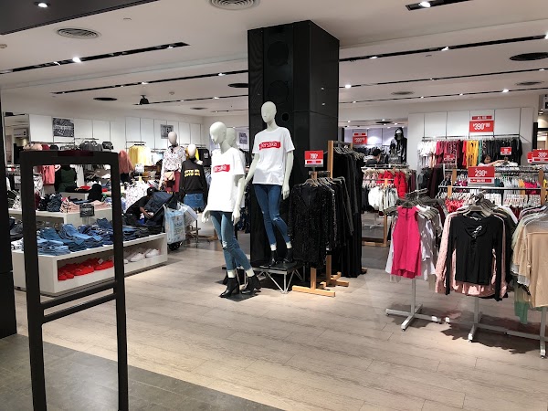 Bershka 2