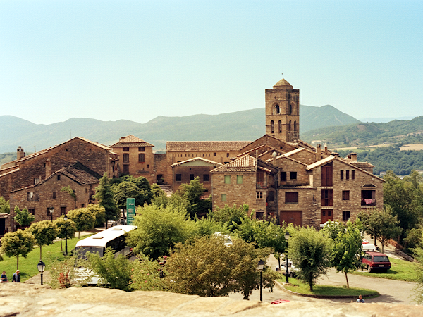 Plaza Mayor Ainsa 3