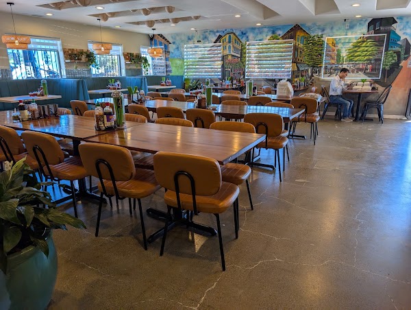 Quán Nem Ninh Hòa Restaurant 5