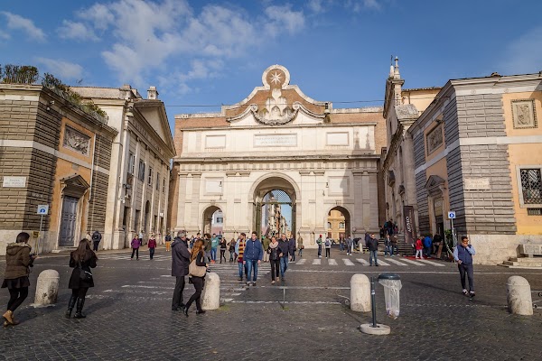 Piazza del Popolo 3