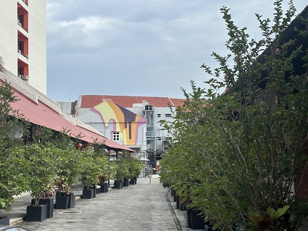 The Courtyard Beach Street 3