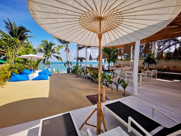 TropiCoco Beach Resort 2