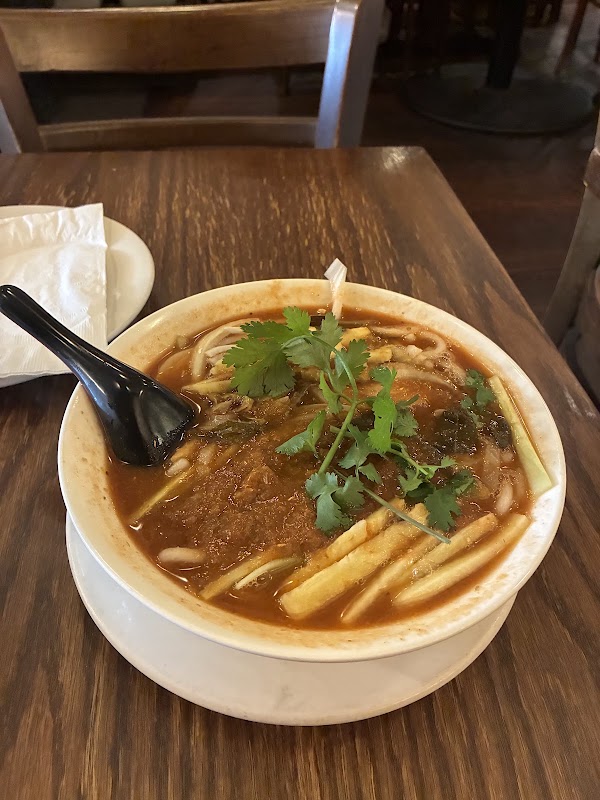 Nyonya 4