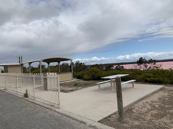 Pink Lake Dimboola 3