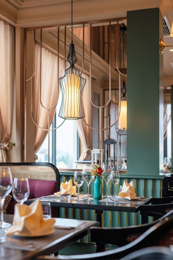 Essence Restaurant Original (since 2011)