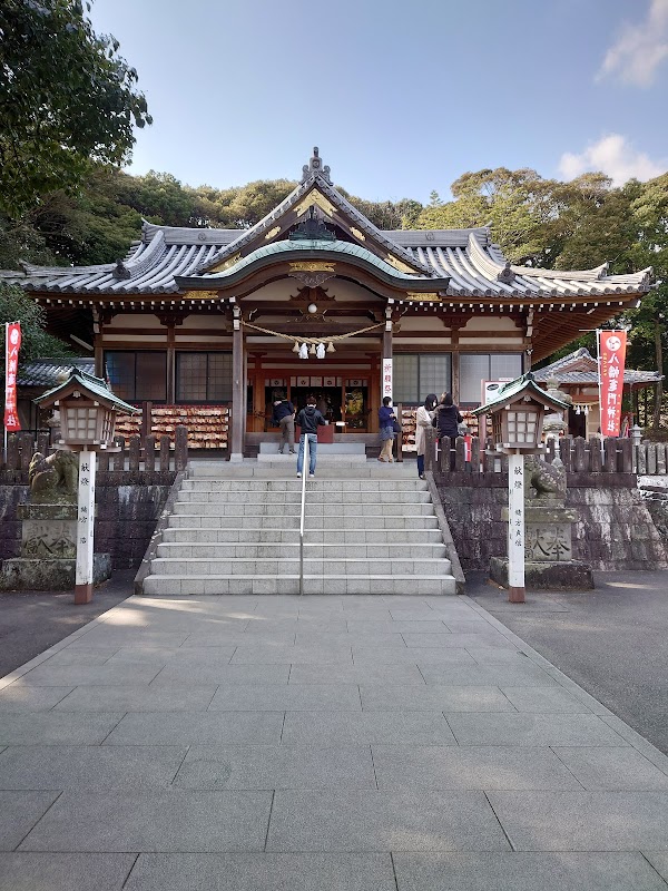 Hachiman Kamado shrine 1