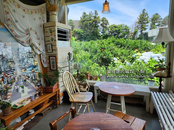 Cafe Gyulkkot Darak 1