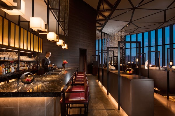 40 Sky Bar & Lounge