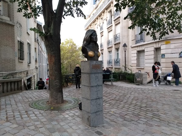Buste de Dalida 5