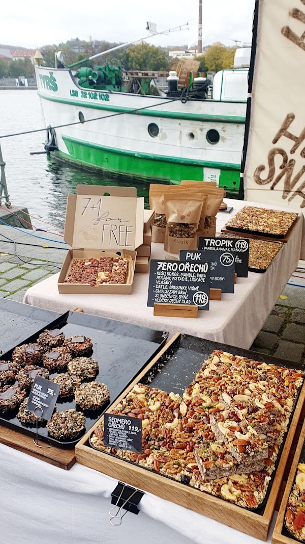 Farmers' Saturday market 3