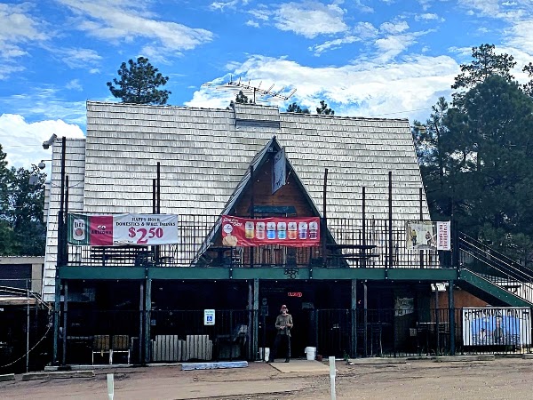 Sportsman's Chalet