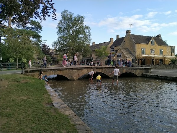 Bourton-on-the-Water 4