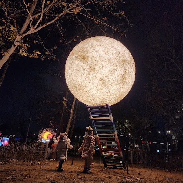 Nowon Light Garden(Gyeongchun Line Hwarangdae Station) 3