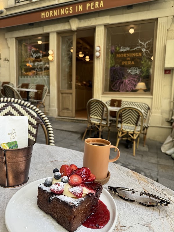 Mornings In Pera