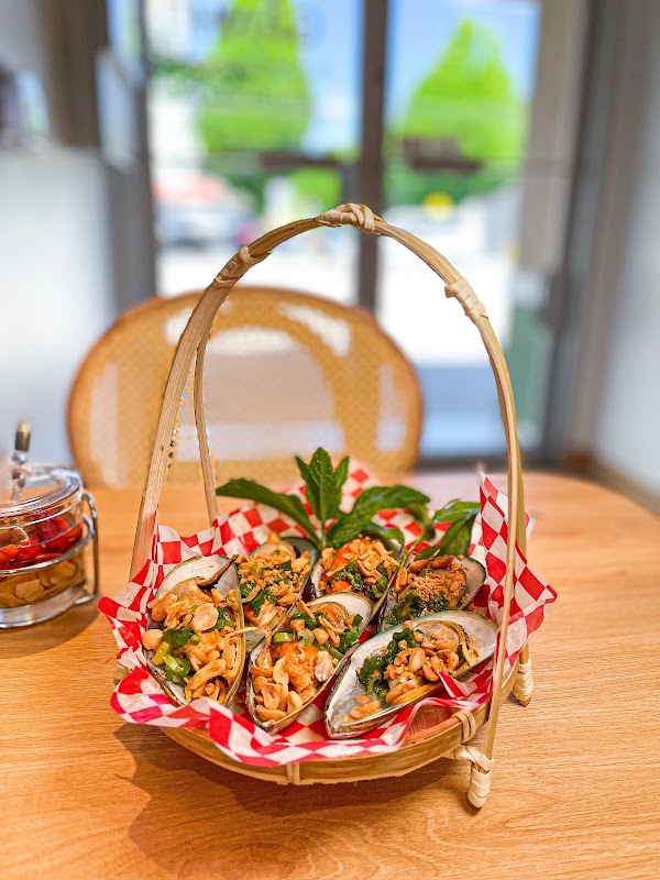 Ganh Vietnamese Kitchen 4
