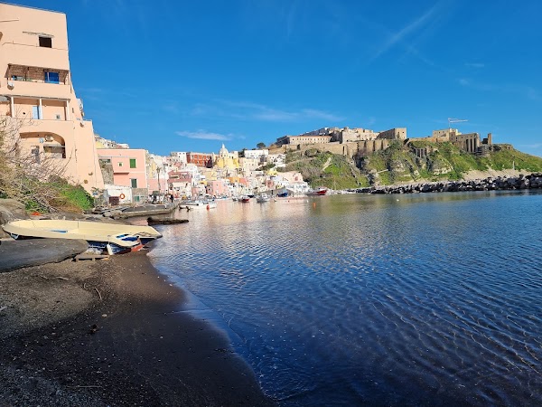Via Marina di Corricella 2