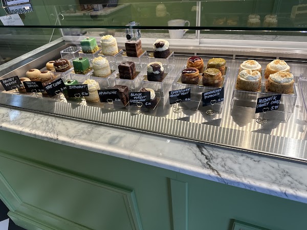Manila Bakery Amsterdam
