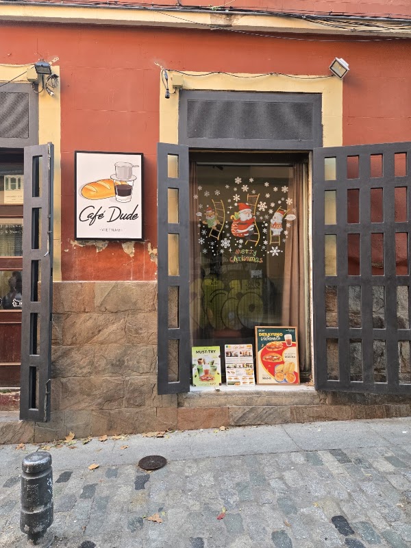 Café Dude
