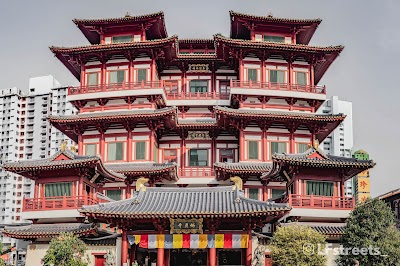 Buddha Tooth Relic Temple 1