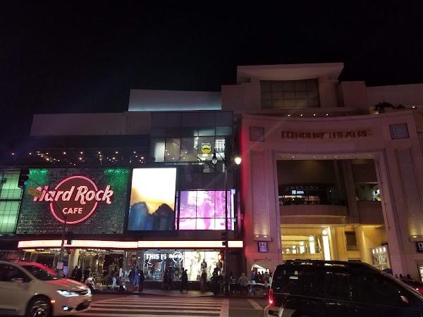 LINE FRIENDS SQUARE Hollywood Los Angeles Store