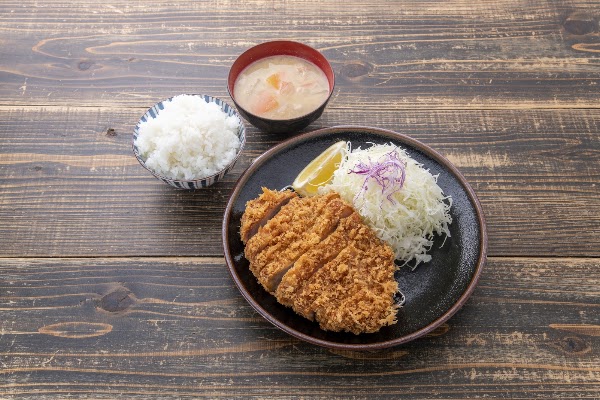 とんかつ檍のカレー屋いっぺこっぺ すすきの店 5