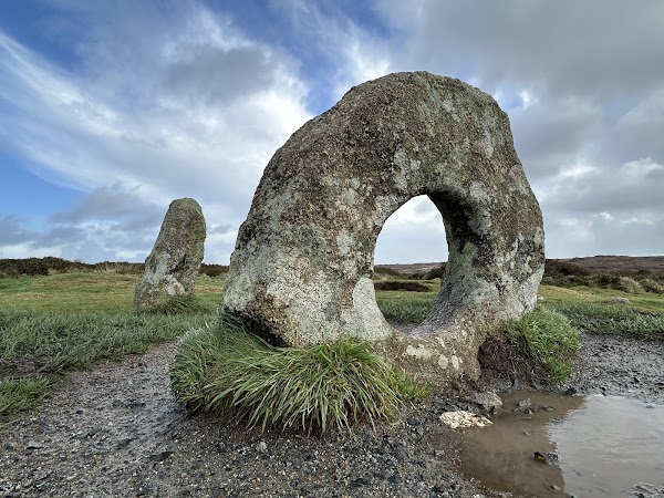 Mên-an-Tol 1