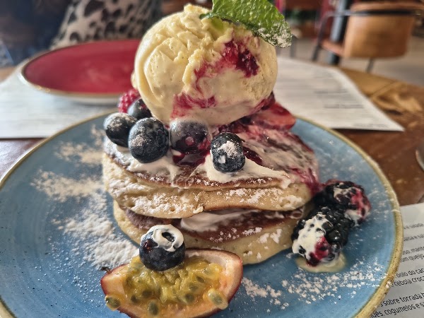 LOFT brunch & cocktail restaurant 4