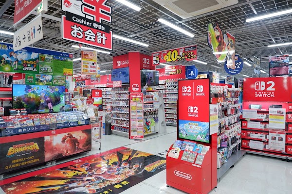 BicCamera Yūrakuchō Store - Camera Store 5