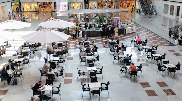 La Cañada Shopping Center 2