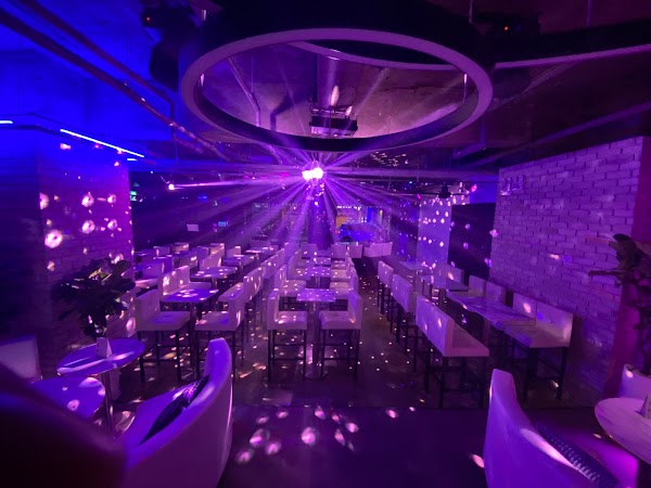 HIVE ITAEWON