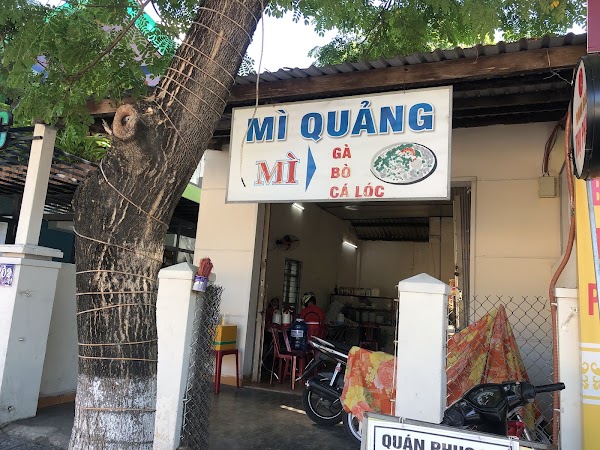 Mì Quảng Cô Sinh